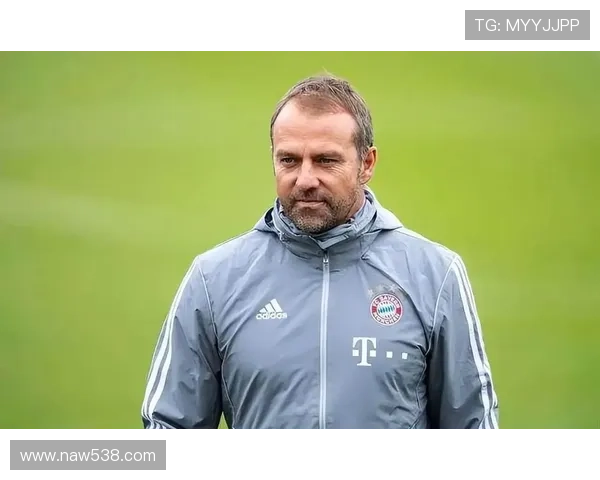 弗里克：莱万是最棒的，我在慕尼黑就已经很了解他了